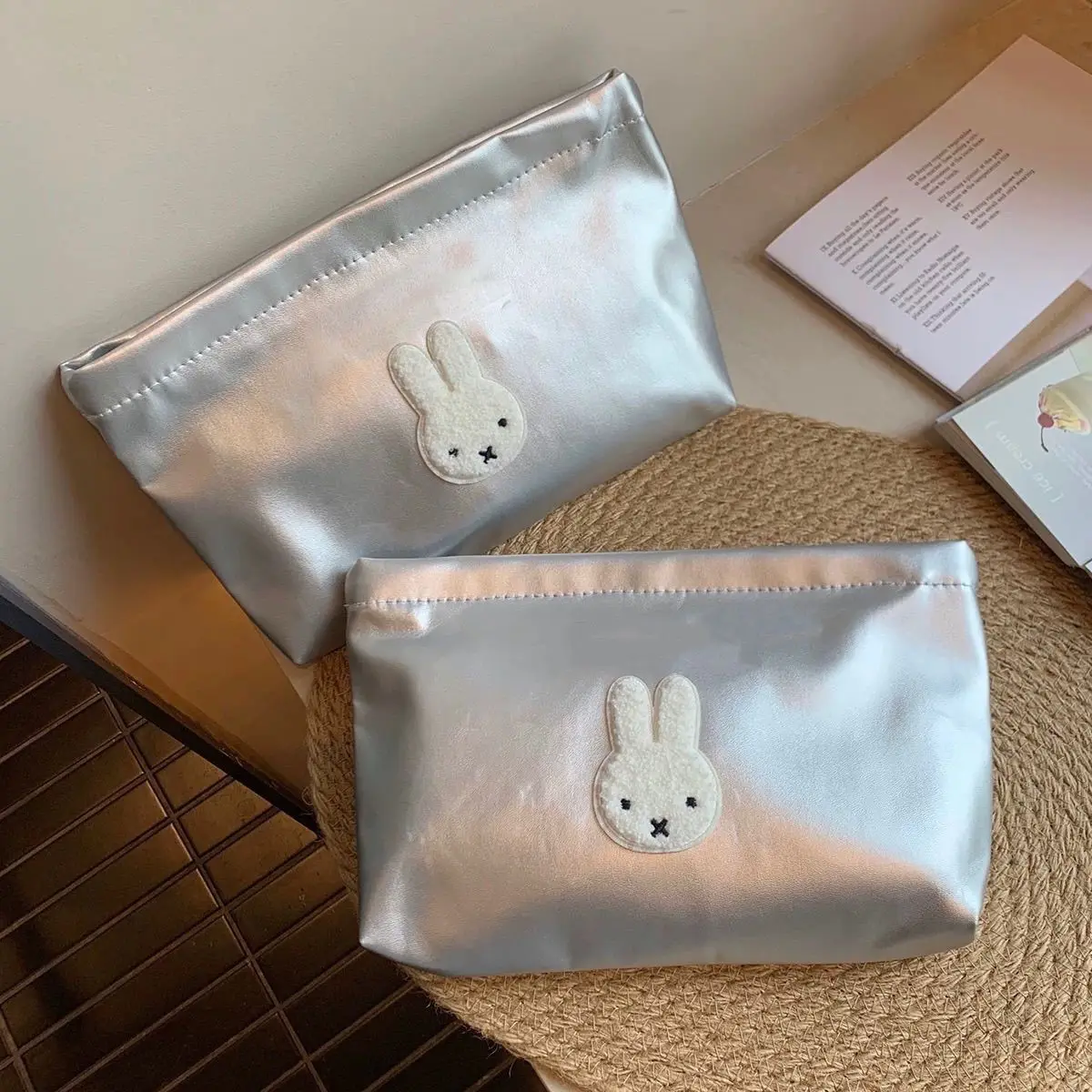 Cartoon Image Miffy Makeup Bag - Women'S Japanese Bags 评论和价格