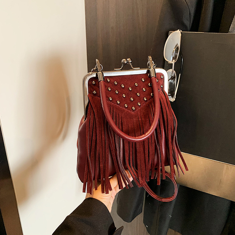 Women's Fashion Rivet Handheld - Women Bags Collection 评论和价格