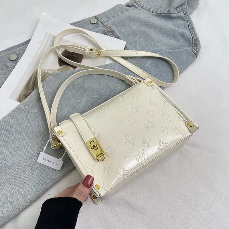 Classic Design Collection 2026 - Women Bags Collection 评论和价格