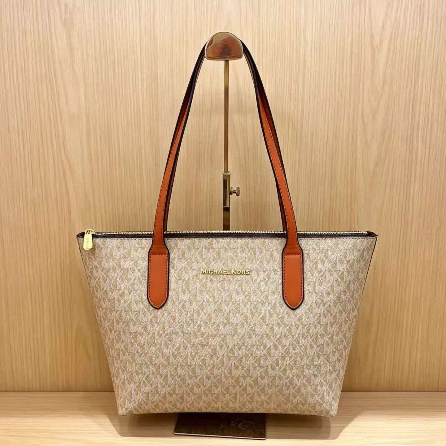 Michael Kors Mercer New Simple - Women'S Tote Bags Michael Kors 评论和价格